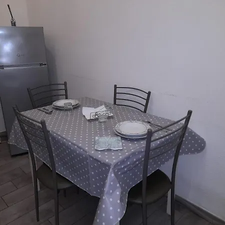 Arenhouse